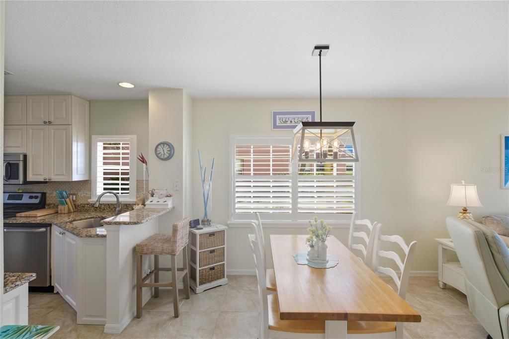 Active With Contract: $179,900 (3 beds, 2 baths, 1293 Square Feet)