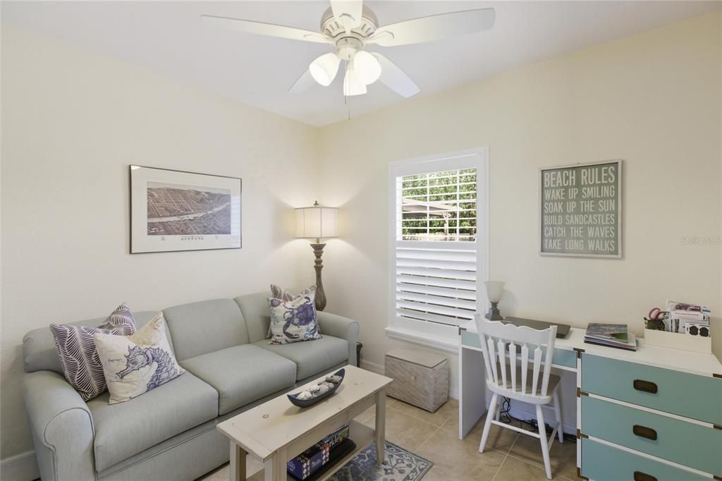Active With Contract: $179,900 (3 beds, 2 baths, 1293 Square Feet)