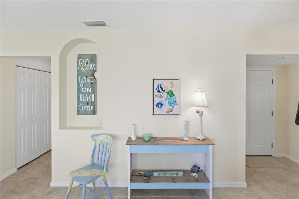 Active With Contract: $179,900 (3 beds, 2 baths, 1293 Square Feet)