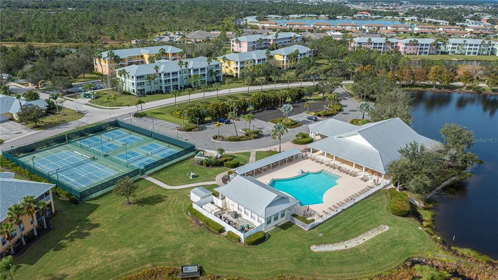 Active With Contract: $179,900 (3 beds, 2 baths, 1293 Square Feet)