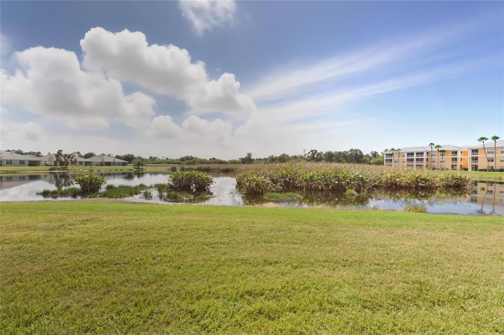 Active With Contract: $179,900 (3 beds, 2 baths, 1293 Square Feet)