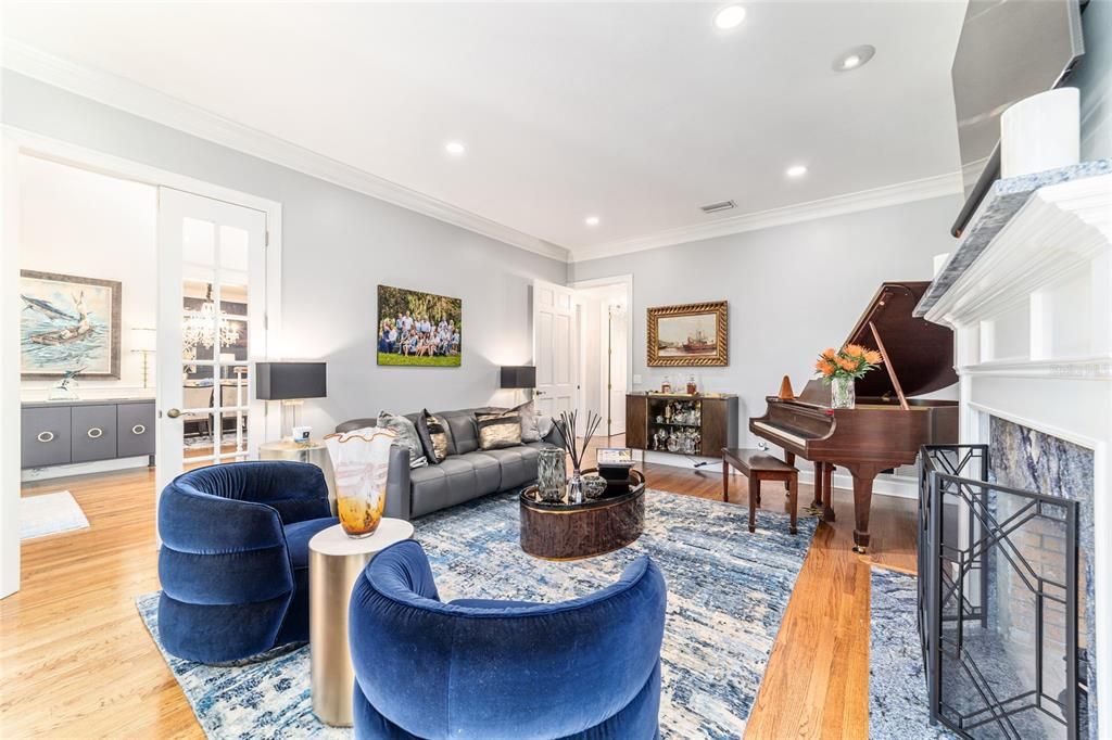 待售: $2,400,000 (4 贝兹, 3 浴室, 5459 平方英尺)