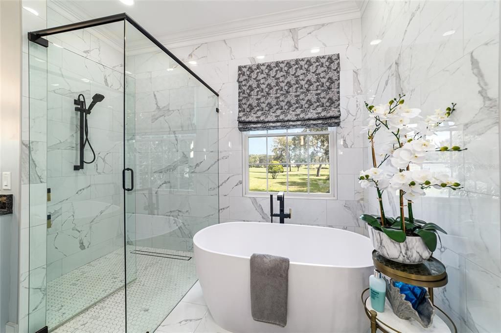 待售: $2,400,000 (4 贝兹, 3 浴室, 5459 平方英尺)