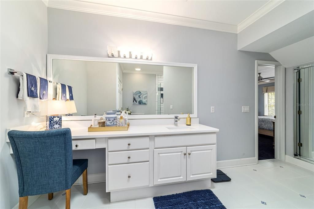 待售: $2,400,000 (4 贝兹, 3 浴室, 5459 平方英尺)