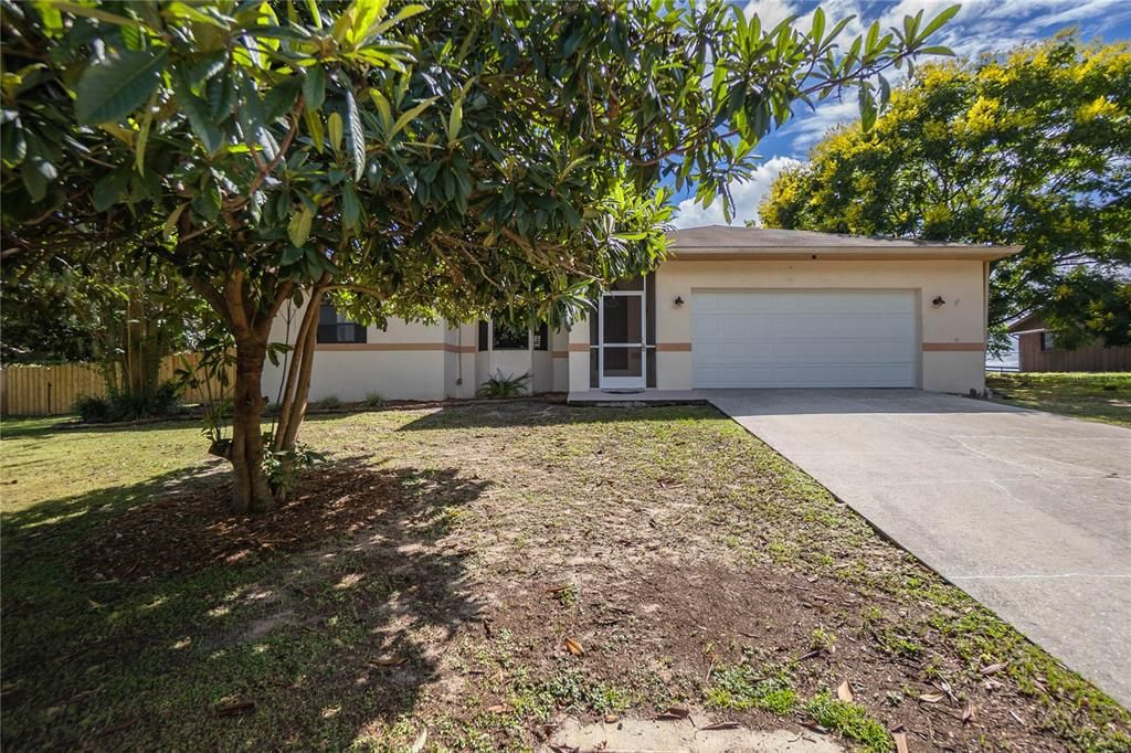 En Venta: $375,000 (5 camas, 2 baños, 2230 Pies cuadrados)