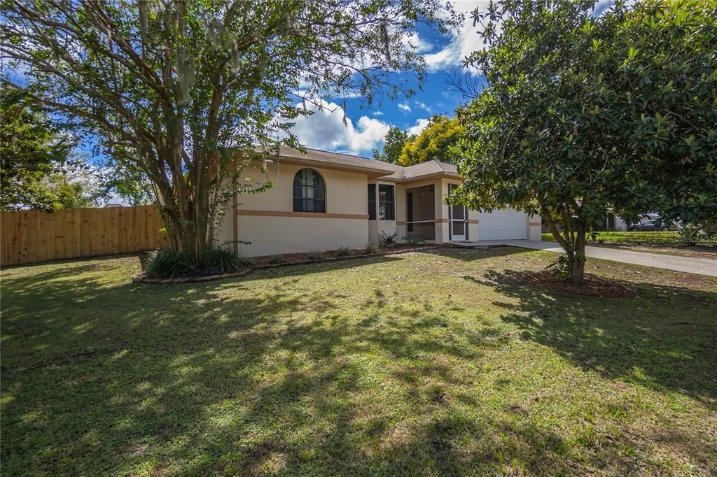 En Venta: $375,000 (5 camas, 2 baños, 2230 Pies cuadrados)