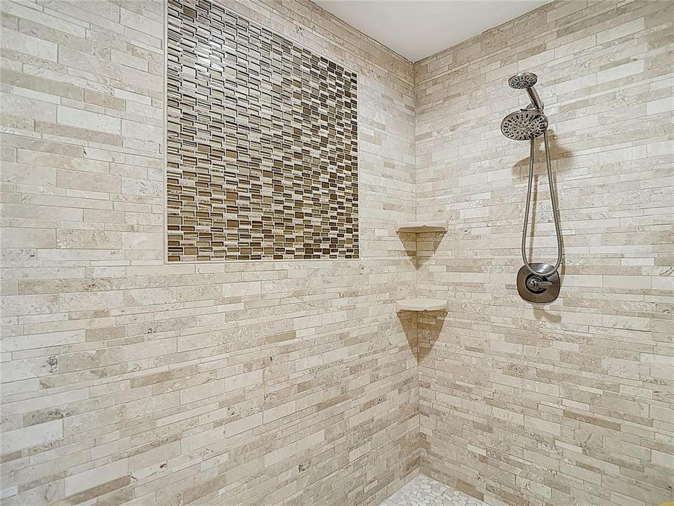 For Sale: $1,599,000 (4 beds, 3 baths, 4314 Square Feet)