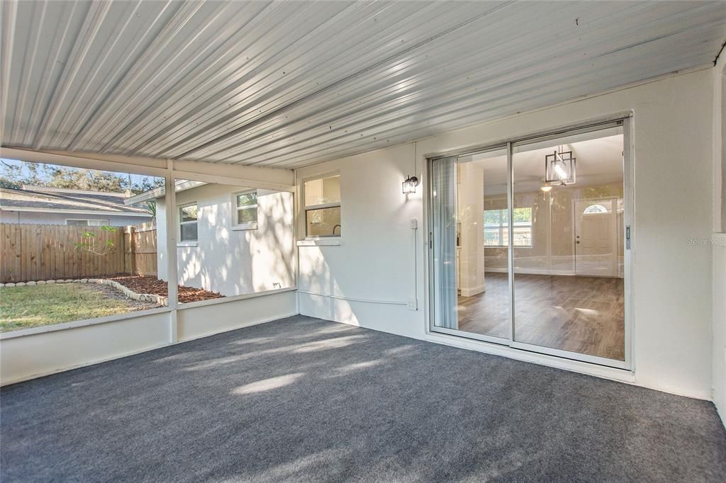 For Sale: $399,000 (3 beds, 2 baths, 1197 Square Feet)