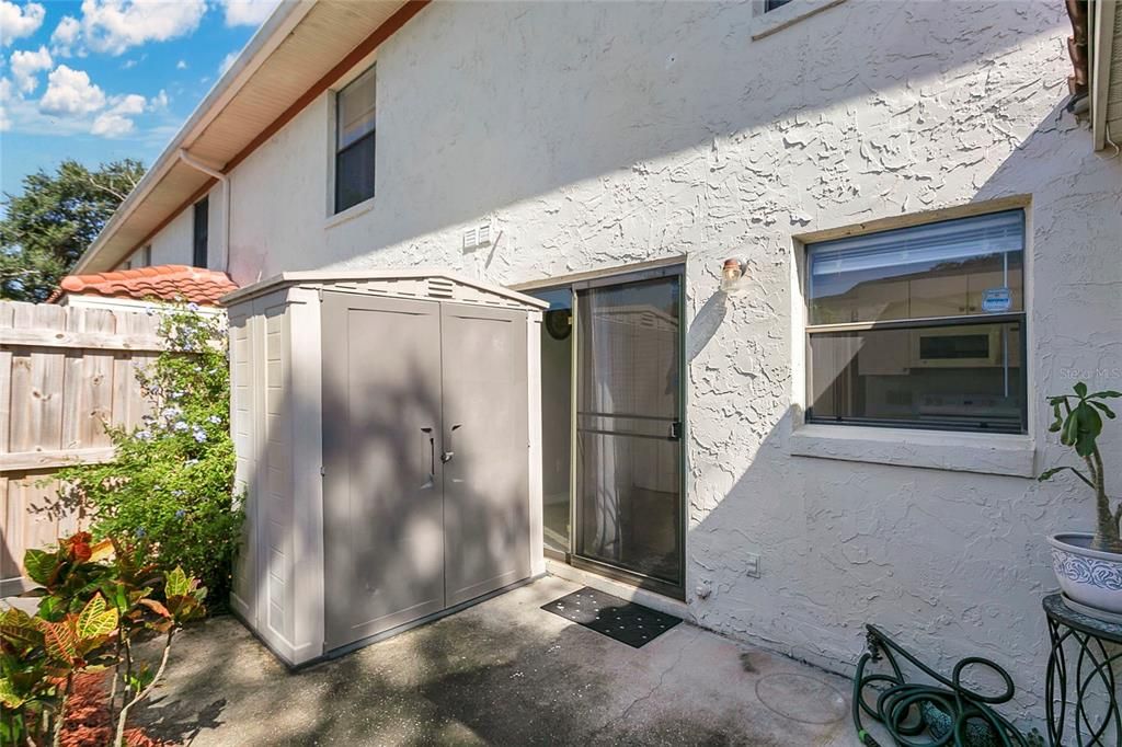 For Sale: $204,900 (2 beds, 2 baths, 1266 Square Feet)