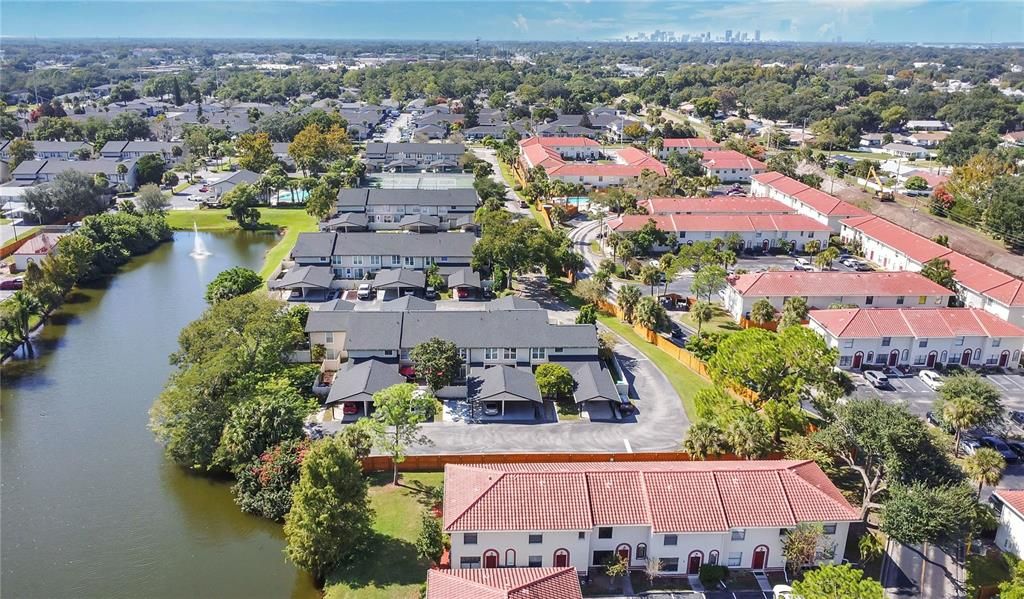 For Sale: $204,900 (2 beds, 2 baths, 1266 Square Feet)