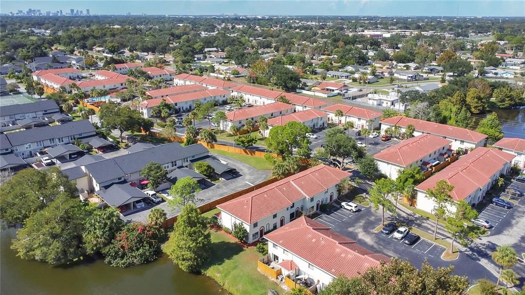 For Sale: $204,900 (2 beds, 2 baths, 1266 Square Feet)