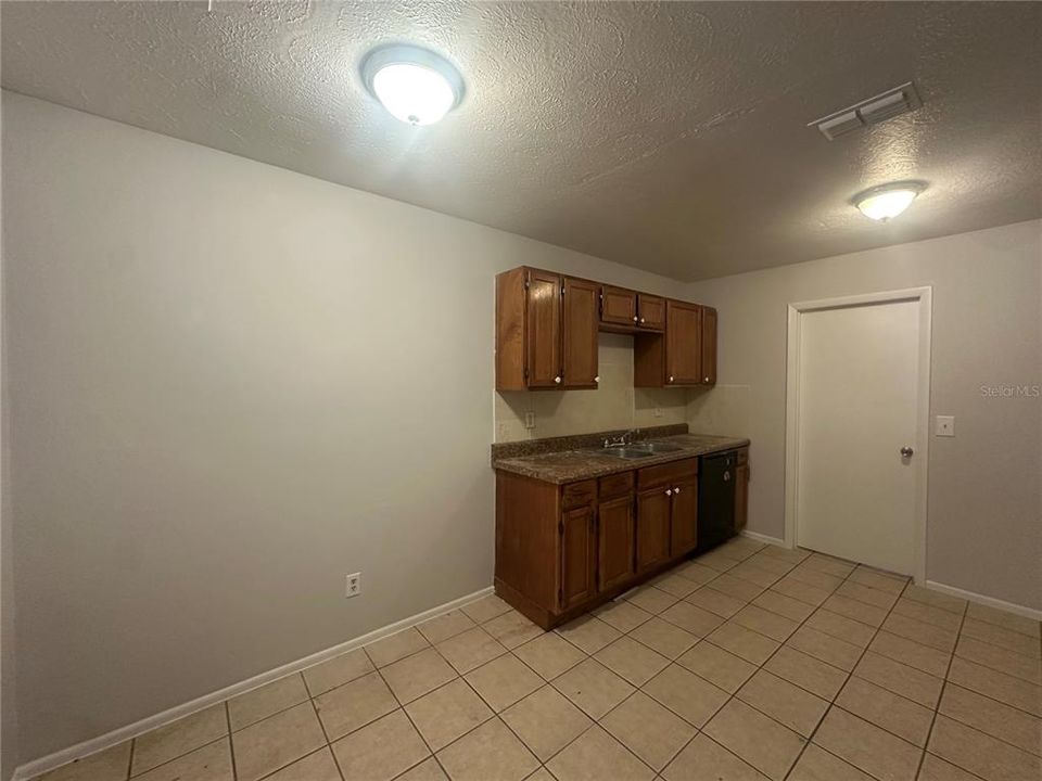 En Renta: $1,399 (2 camas, 1 baños, 864 Pies cuadrados)