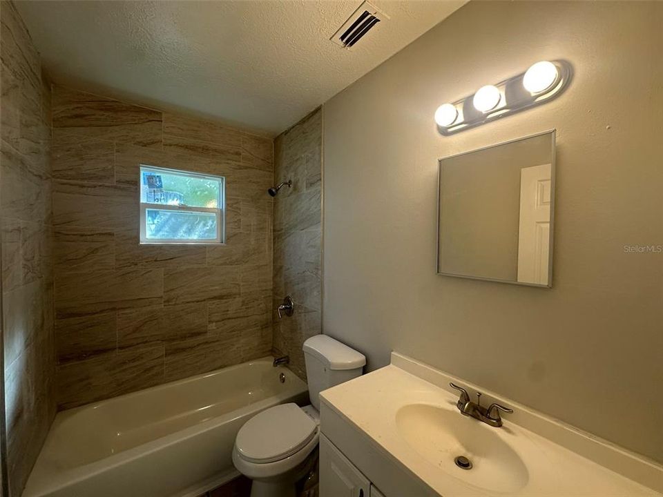 En Renta: $1,399 (2 camas, 1 baños, 864 Pies cuadrados)