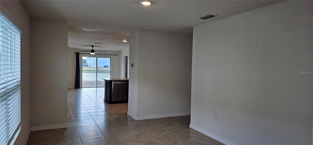 На продажу: $337,000 (3 спален, 2 ванн, 1504 Квадратных фут)