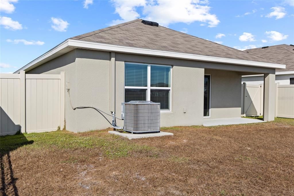 For Sale: $315,000 (3 beds, 2 baths, 1504 Square Feet)