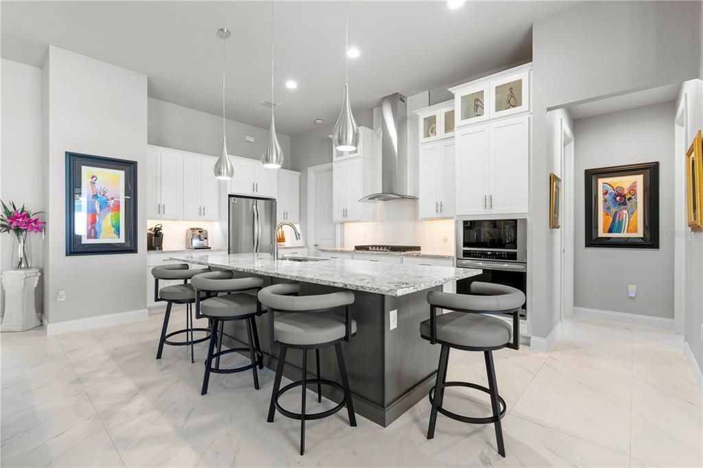 For Sale: $749,900 (3 beds, 3 baths, 2246 Square Feet)