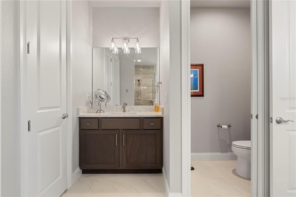 For Sale: $749,900 (3 beds, 3 baths, 2246 Square Feet)