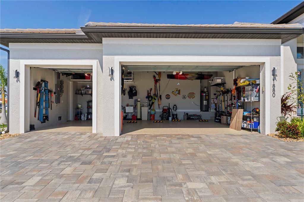 For Sale: $749,900 (3 beds, 3 baths, 2246 Square Feet)