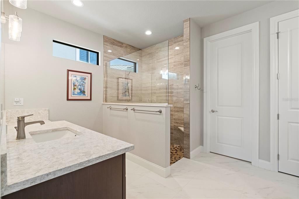 For Sale: $749,900 (3 beds, 3 baths, 2246 Square Feet)