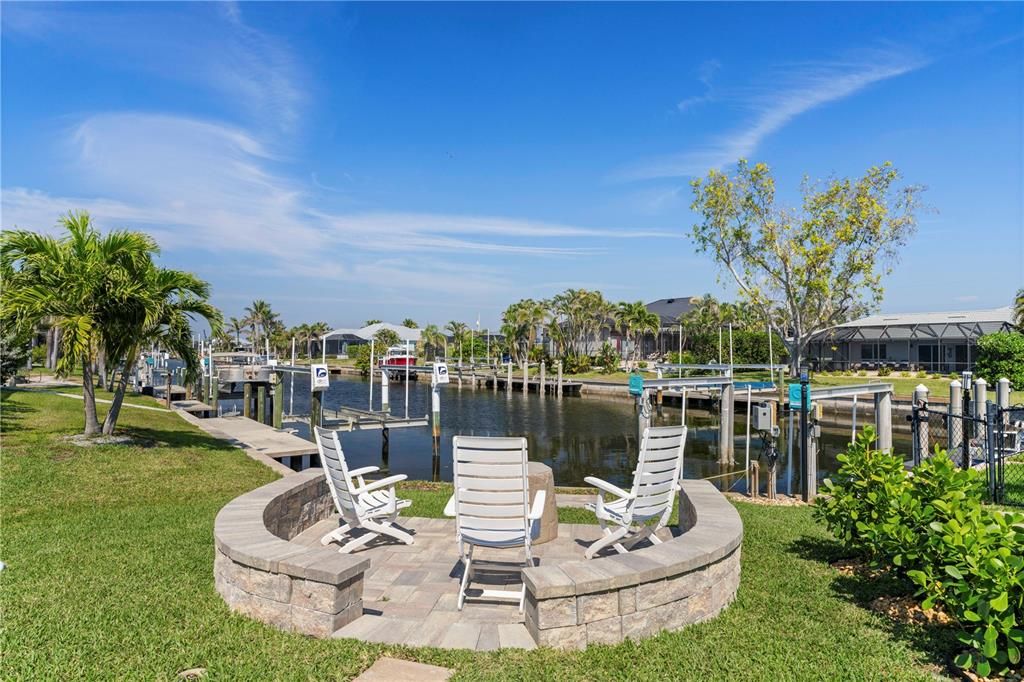 For Sale: $749,900 (3 beds, 3 baths, 2246 Square Feet)