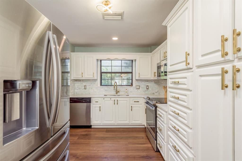 待售: $779,000 (5 贝兹, 4 浴室, 3347 平方英尺)