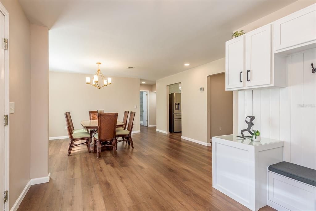 待售: $779,000 (5 贝兹, 4 浴室, 3347 平方英尺)