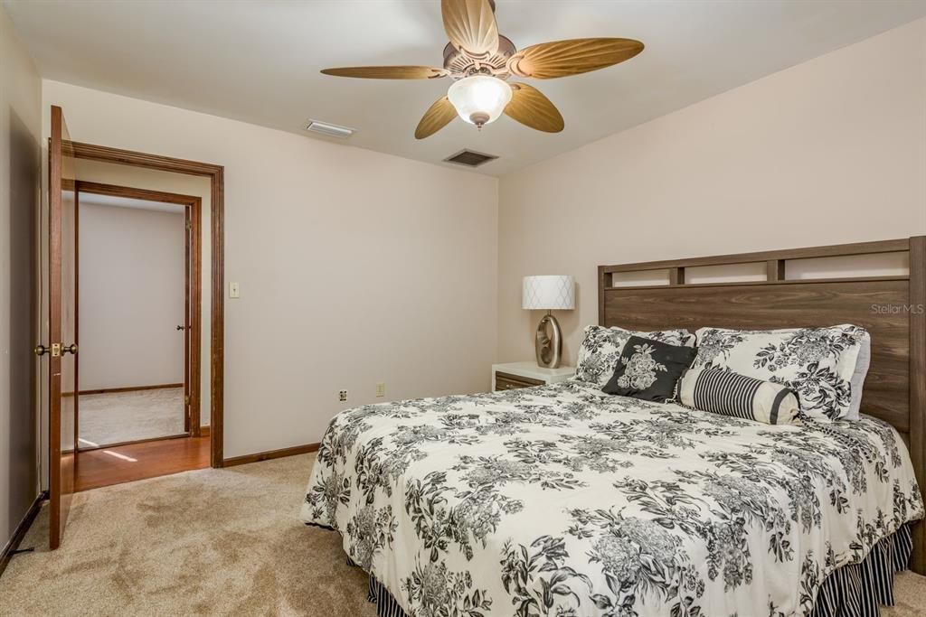 待售: $779,000 (5 贝兹, 4 浴室, 3347 平方英尺)