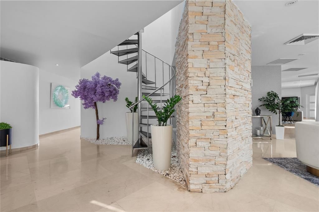 En Venta: $1,495,000 (5 camas, 5 baños, 3733 Pies cuadrados)