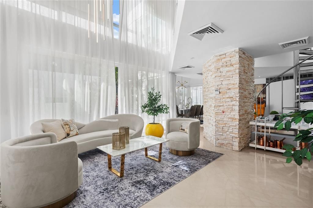 En Venta: $1,495,000 (5 camas, 5 baños, 3733 Pies cuadrados)