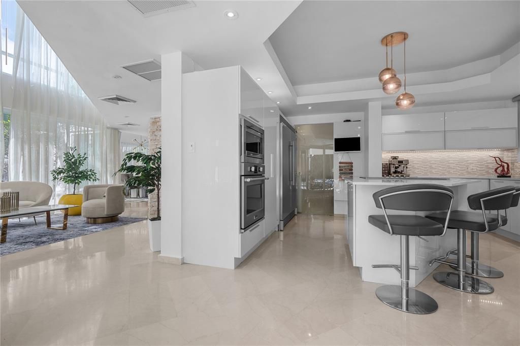 En Venta: $1,495,000 (5 camas, 5 baños, 3733 Pies cuadrados)