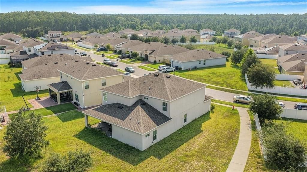 For Rent: $3,100 (6 beds, 4 baths, 3518 Square Feet)