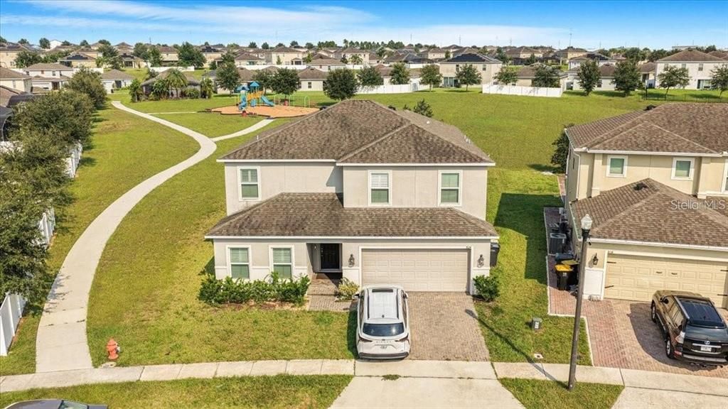 For Rent: $3,100 (6 beds, 4 baths, 3518 Square Feet)