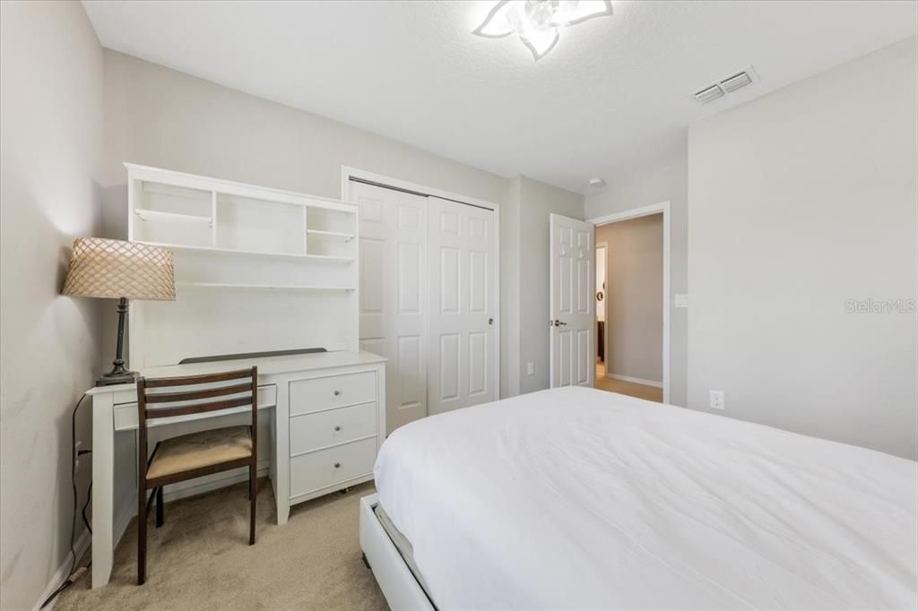 For Rent: $3,100 (6 beds, 4 baths, 3518 Square Feet)