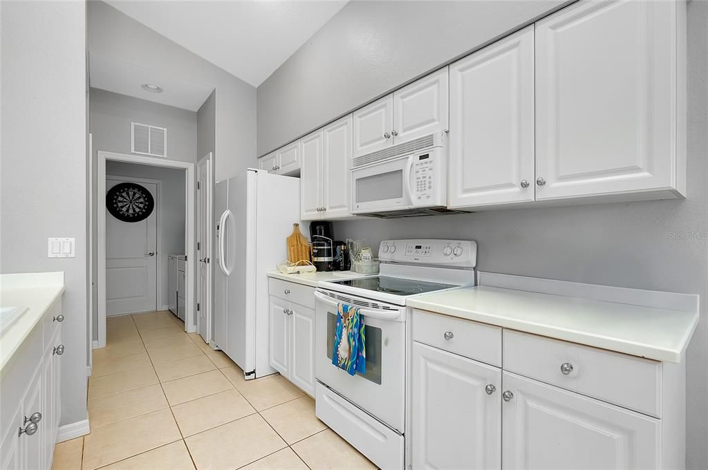 For Sale: $497,000 (3 beds, 2 baths, 1660 Square Feet)