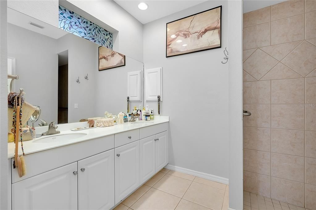 For Sale: $497,000 (3 beds, 2 baths, 1660 Square Feet)