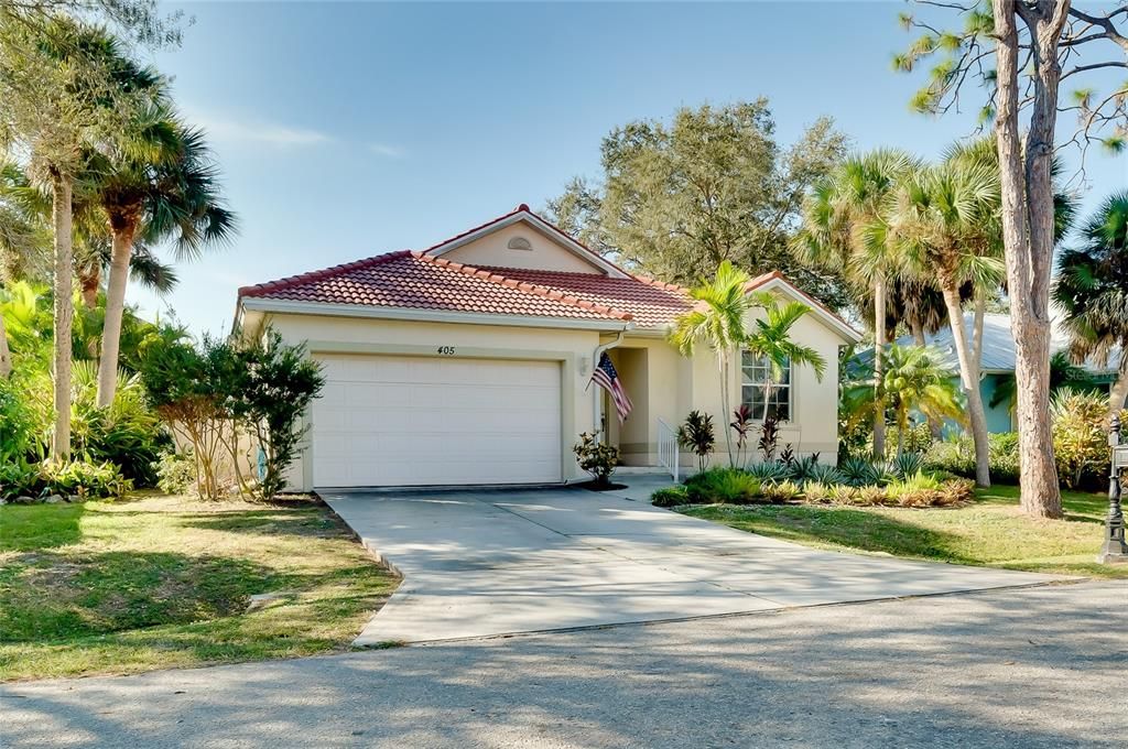 For Sale: $497,000 (3 beds, 2 baths, 1660 Square Feet)