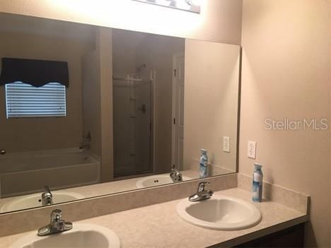 For Rent: $1,700 (3 beds, 2 baths, 1537 Square Feet)