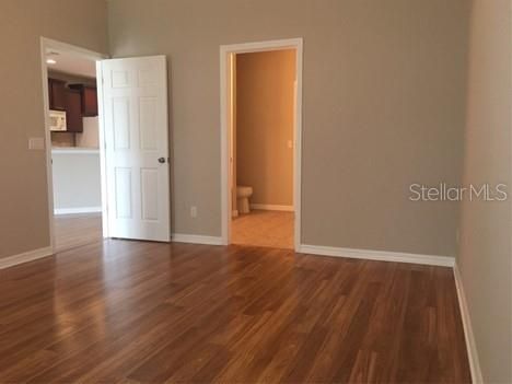 For Rent: $1,700 (3 beds, 2 baths, 1537 Square Feet)