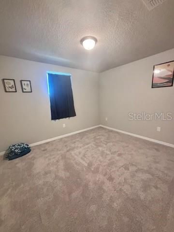 For Rent: $2,400 (4 beds, 3 baths, 1978 Square Feet)