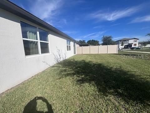 For Rent: $2,400 (4 beds, 3 baths, 1978 Square Feet)