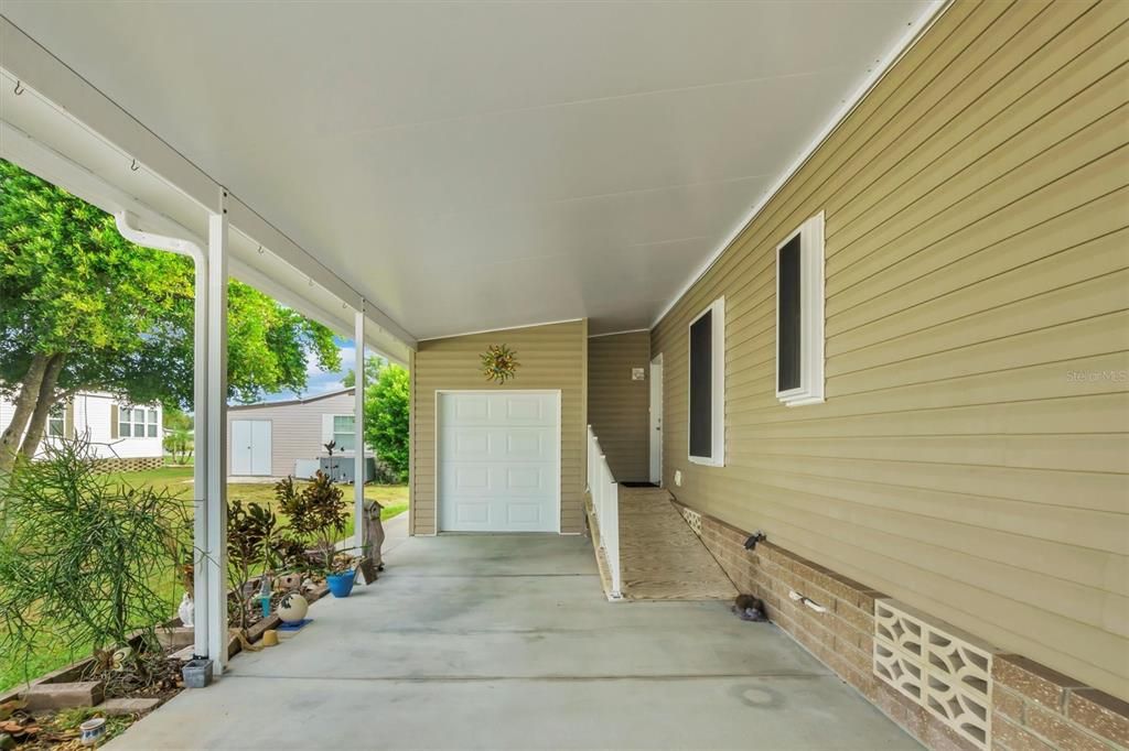 For Sale: $185,000 (3 beds, 3 baths, 1620 Square Feet)