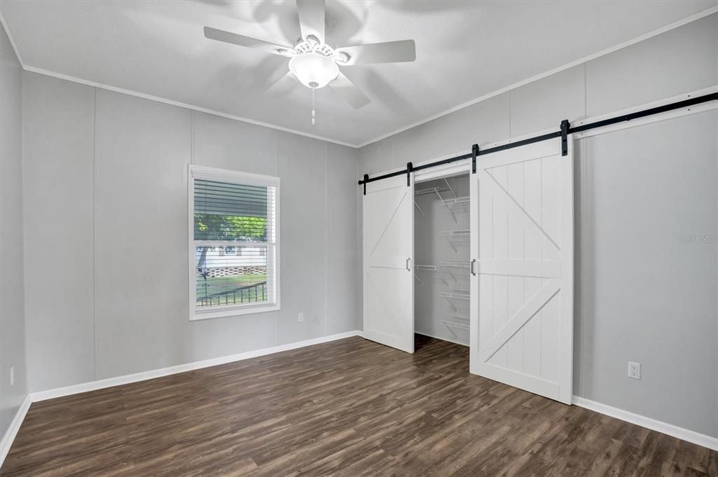 For Sale: $185,000 (3 beds, 3 baths, 1620 Square Feet)