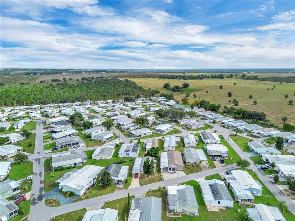 For Sale: $185,000 (3 beds, 3 baths, 1620 Square Feet)