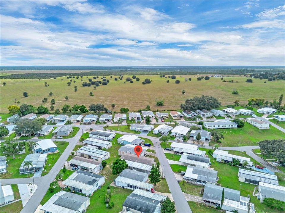 For Sale: $185,000 (3 beds, 3 baths, 1620 Square Feet)