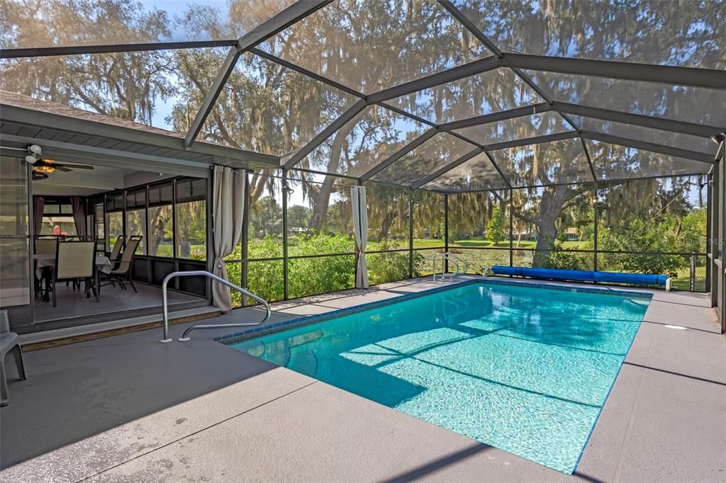 Active With Contract: $349,000 (3 beds, 2 baths, 1390 Square Feet)