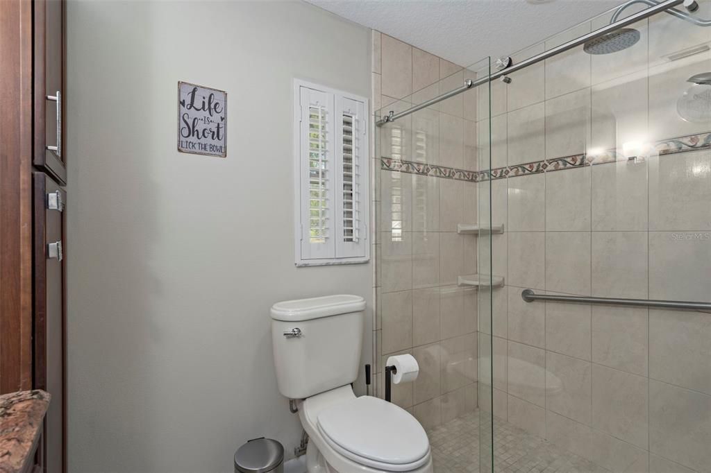 Active With Contract: $349,000 (3 beds, 2 baths, 1390 Square Feet)