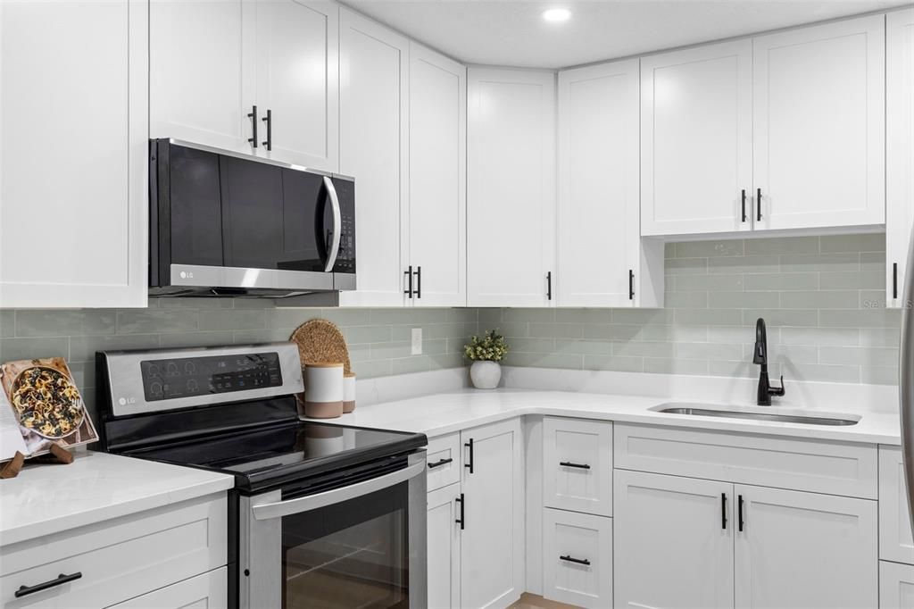 For Sale: $400,000 (3 beds, 2 baths, 1234 Square Feet)