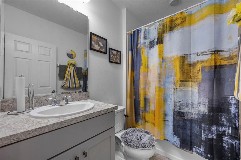 For Sale: $475,000 (5 beds, 3 baths, 3216 Square Feet)