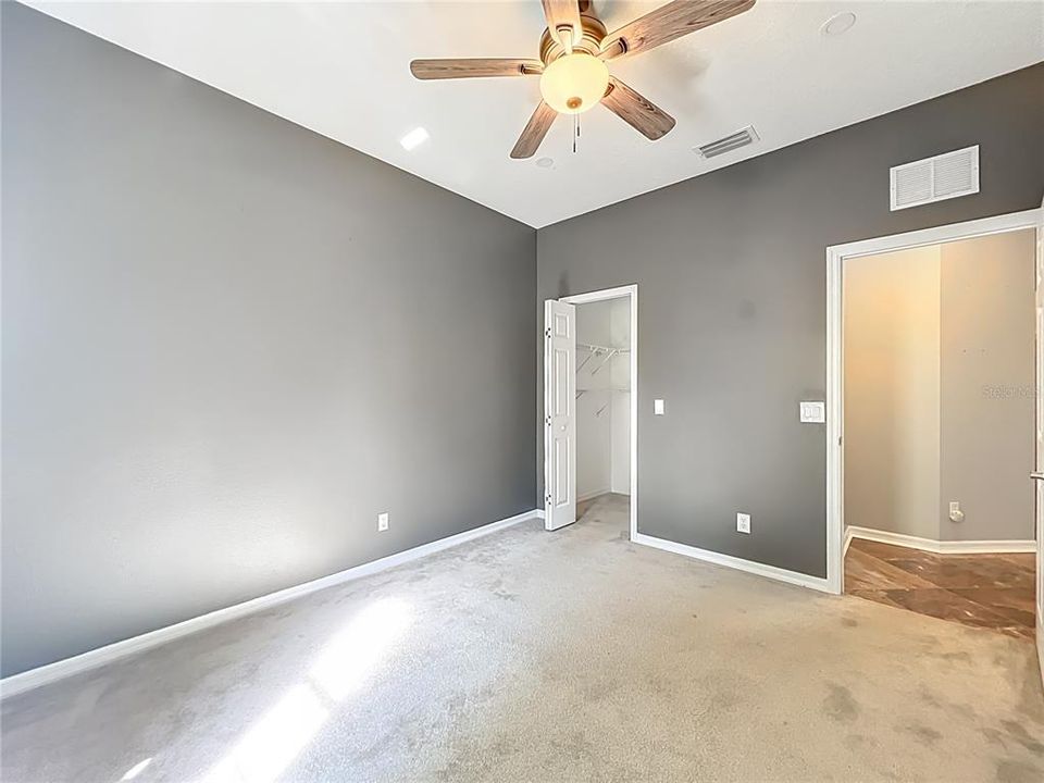 For Sale: $475,000 (4 beds, 2 baths, 2238 Square Feet)