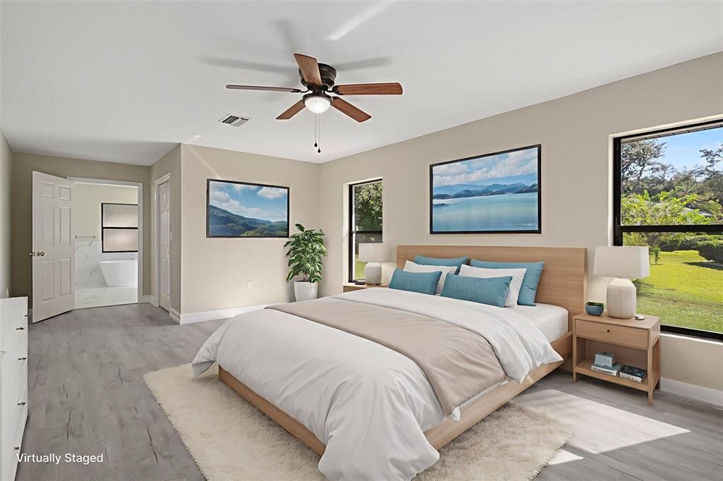 For Sale: $685,000 (5 beds, 4 baths, 3721 Square Feet)